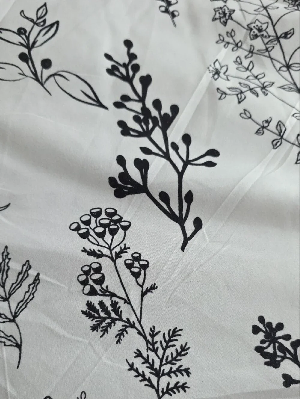White Comforter with Navy Botanical Print - Elegant Floral Bedding